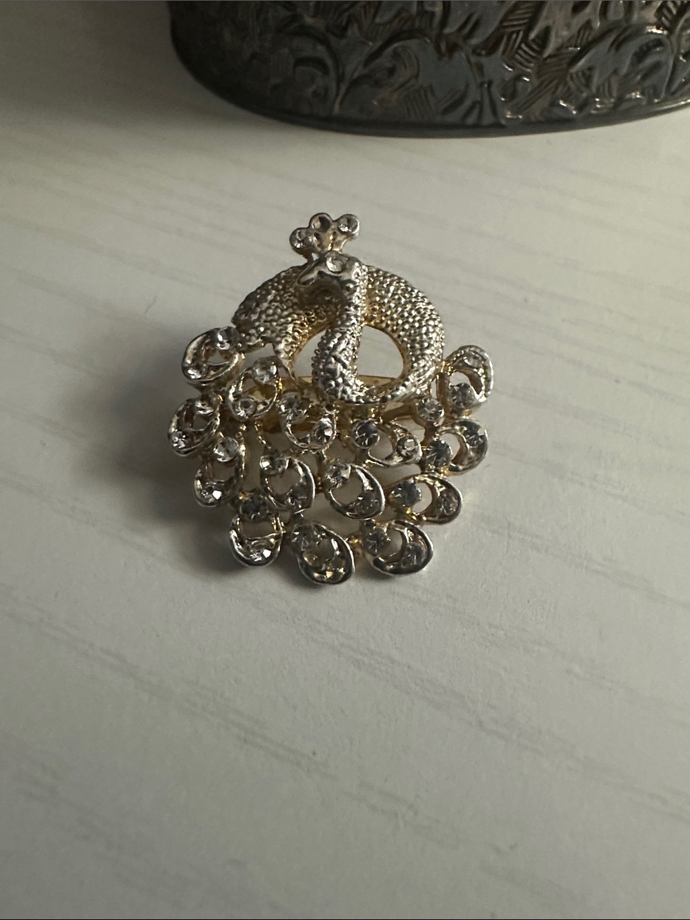 Gold-Tone Peacock Cluster Brooch - Elegant Women's Jewelry